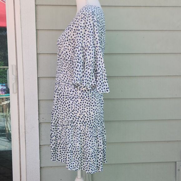 Faithfull the Brand Floral Dress - Picture 3 of 10